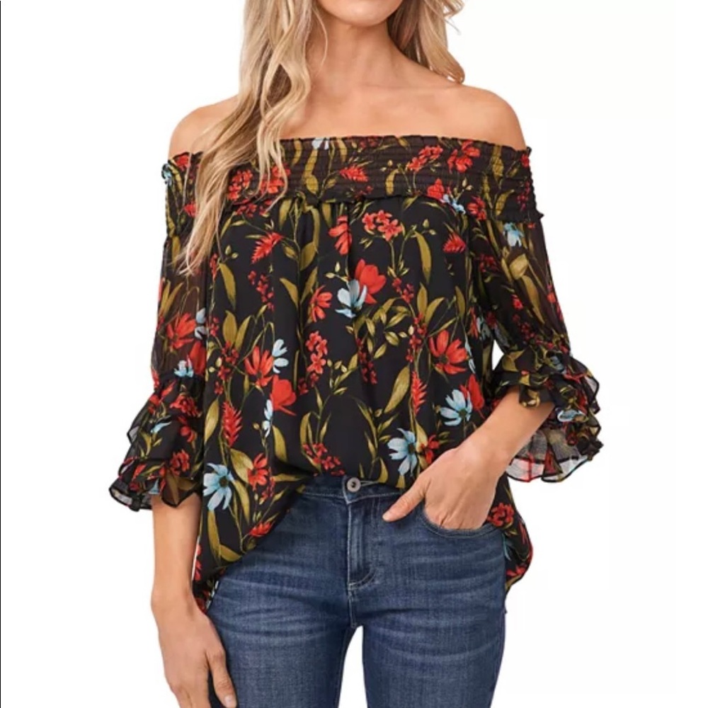 CeCe off shoulder top size S